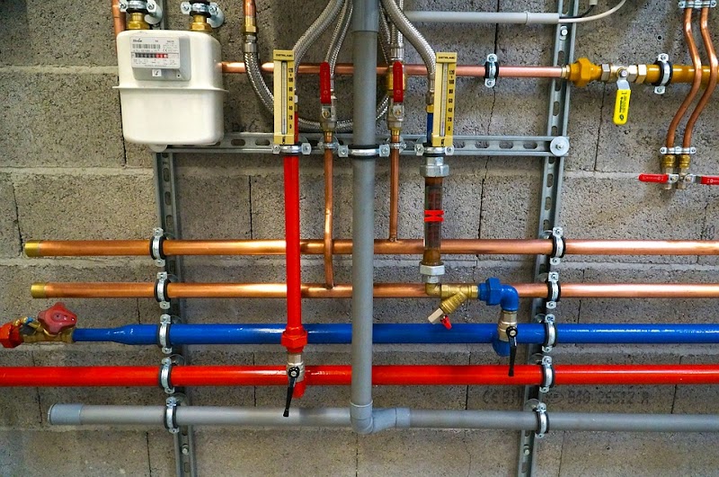Professional plumbing pipework